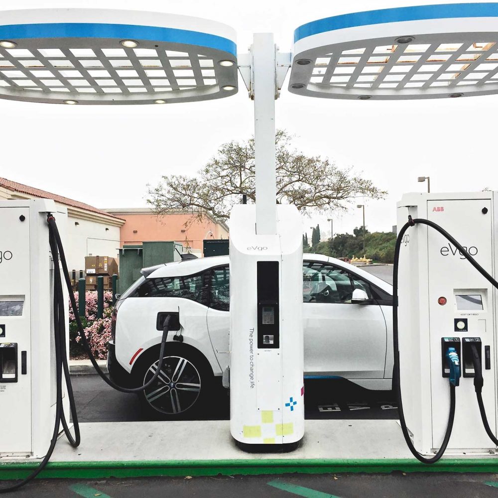 the-way-of-the-future-is-electric-this-electric-bmw-vehicle-is-charging-up-for-a-road-trip-do-you_t20_nRzzYg.jpg